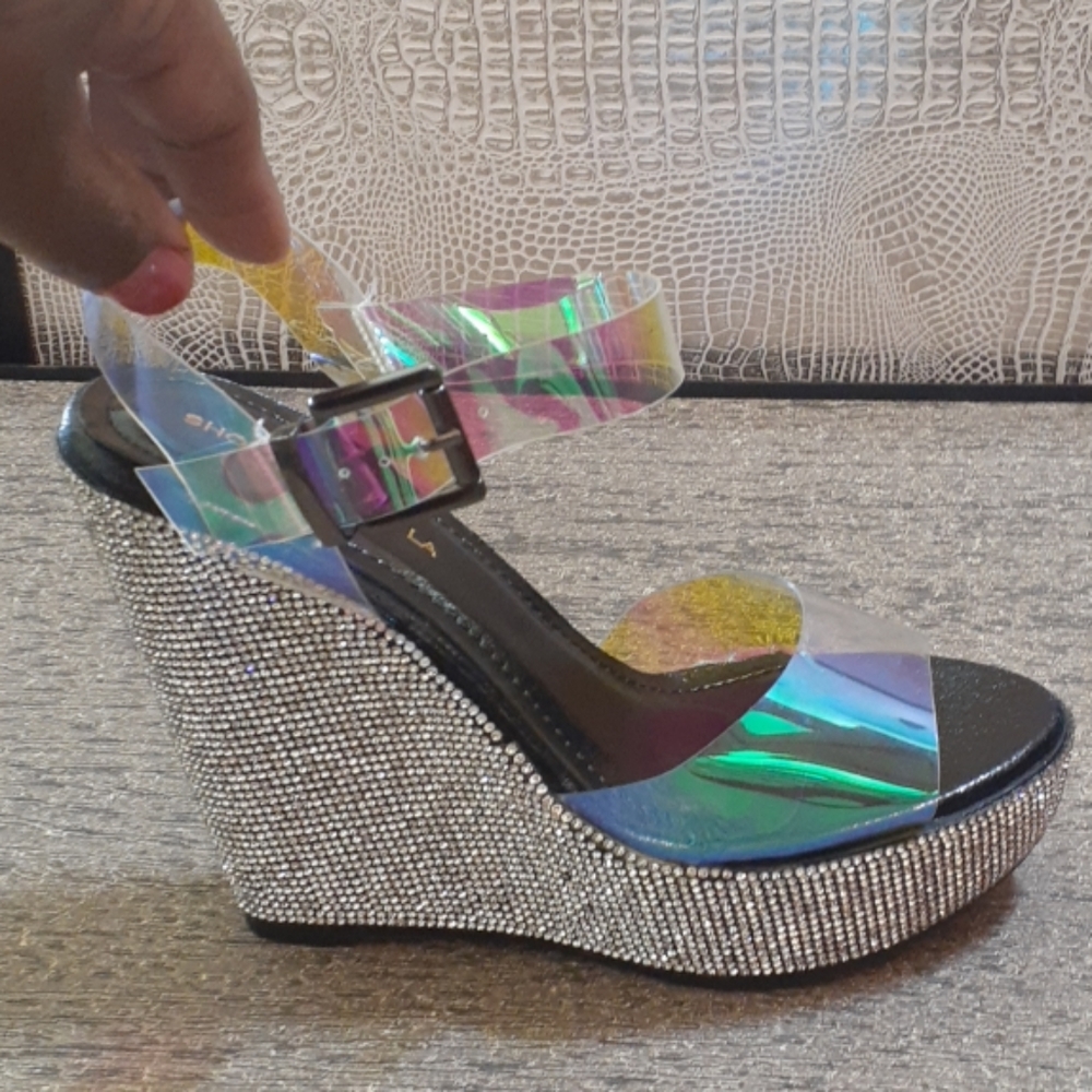 Ladies Shoe
